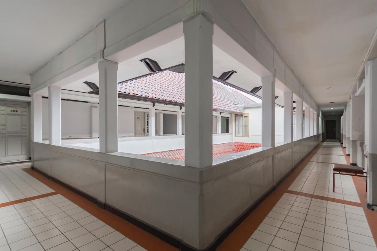 Hotel Koolkost Near Bandung Station Extérieur photo