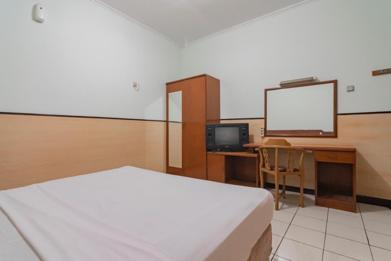 Hotel Koolkost Near Bandung Station Extérieur photo