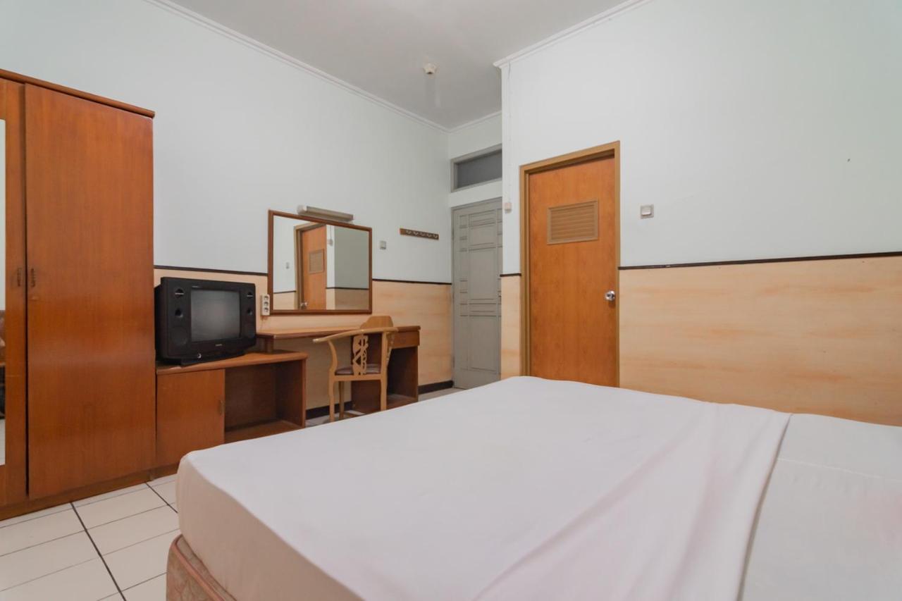 Hotel Koolkost Near Bandung Station Extérieur photo